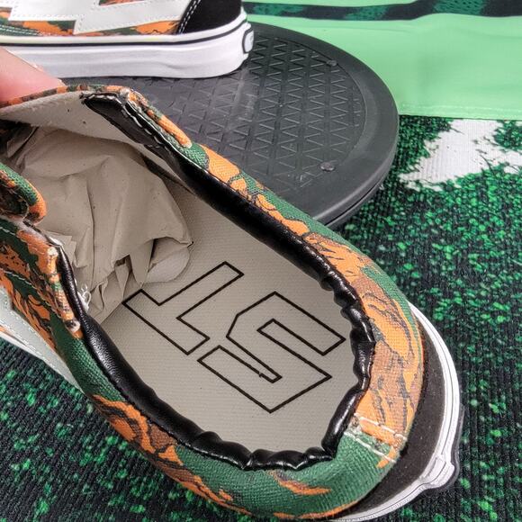 REVENGE x STORM II Vol 1 Old Skool Skate Shoes Size 5 Orange Green Camouflage main image 6